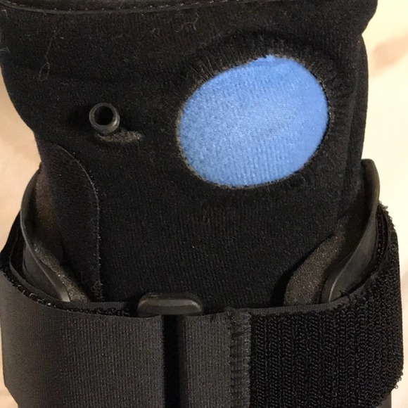 United Ortho XL Stability Orthopedic Boot main image 4
